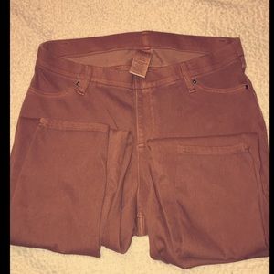 Jeggings style pants